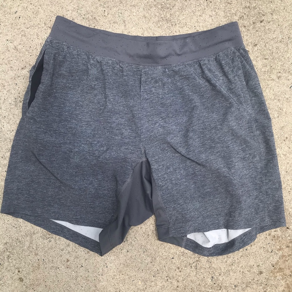 Linerless lululemon THE SHORT 7” gray shorts